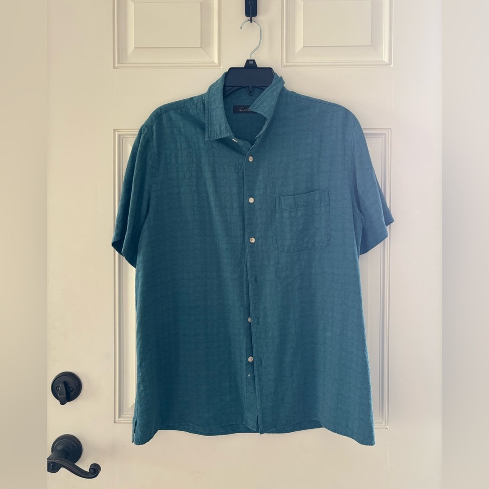 Men’s silk short sleeve button down shirt